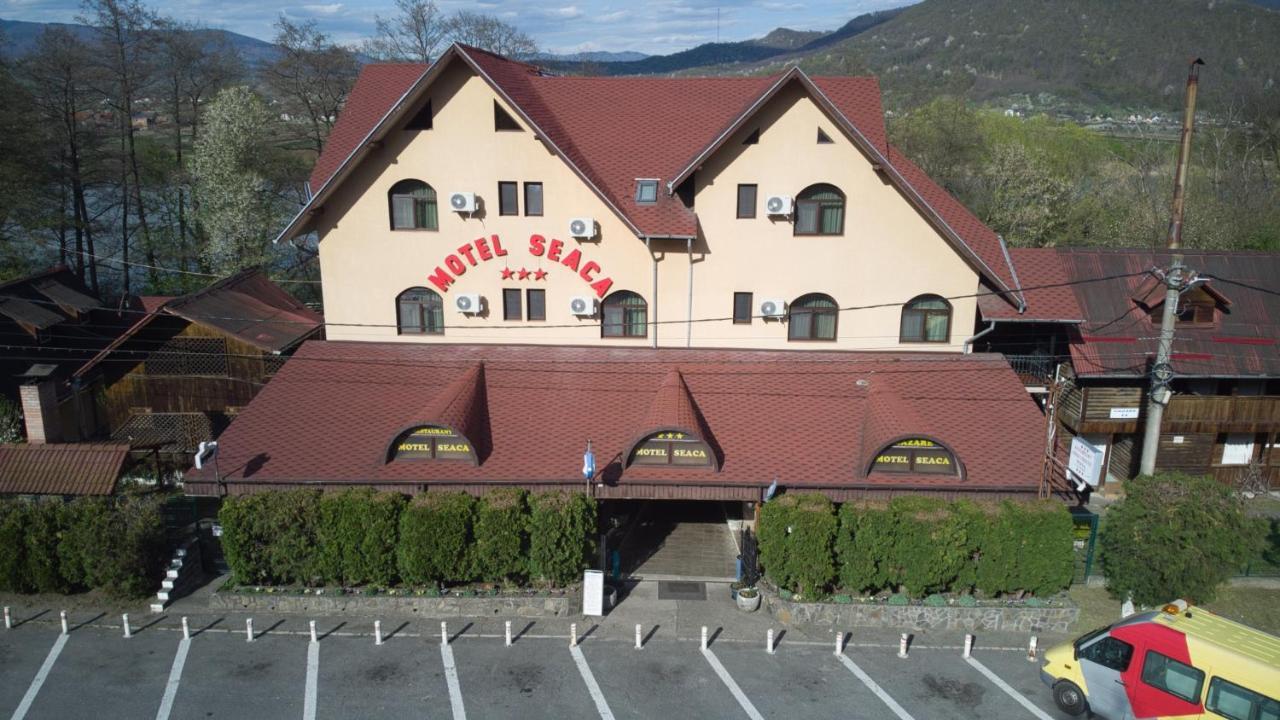 Motel Seaca Călimăneşti Exteriér fotografie