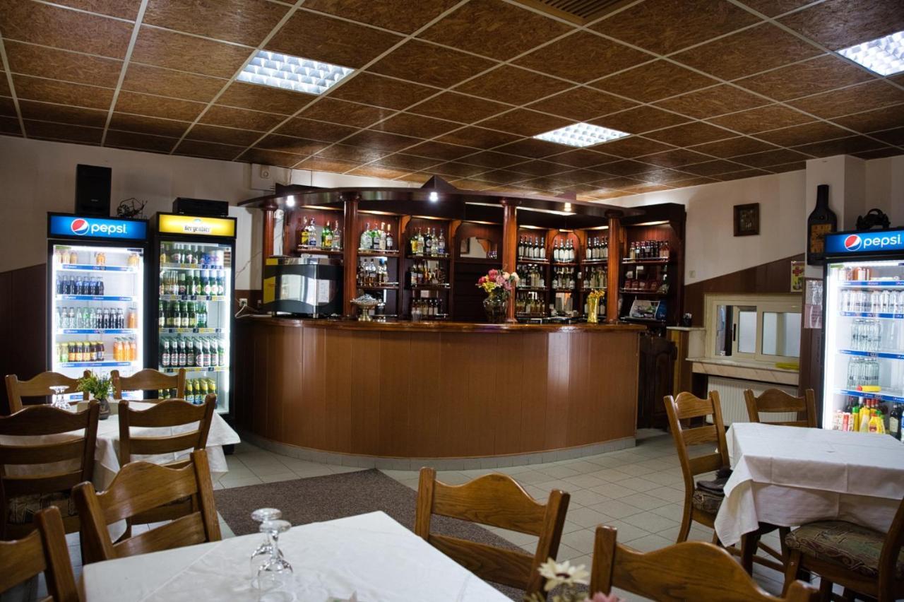 Motel Seaca Călimăneşti Exteriér fotografie